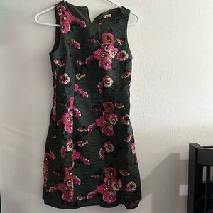 Fossil green floral dress size 4